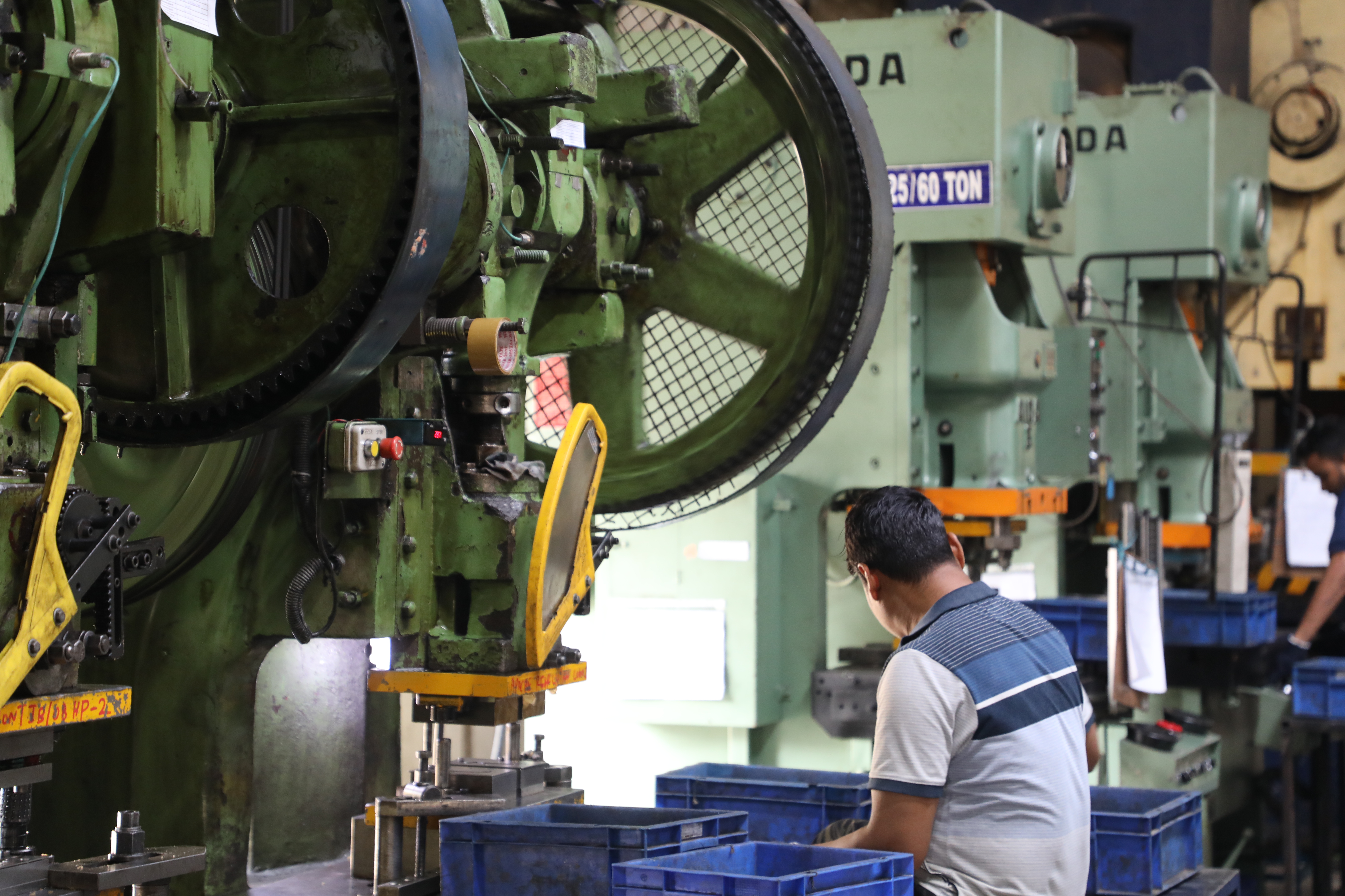 Production line efficiency at manufacturing facility